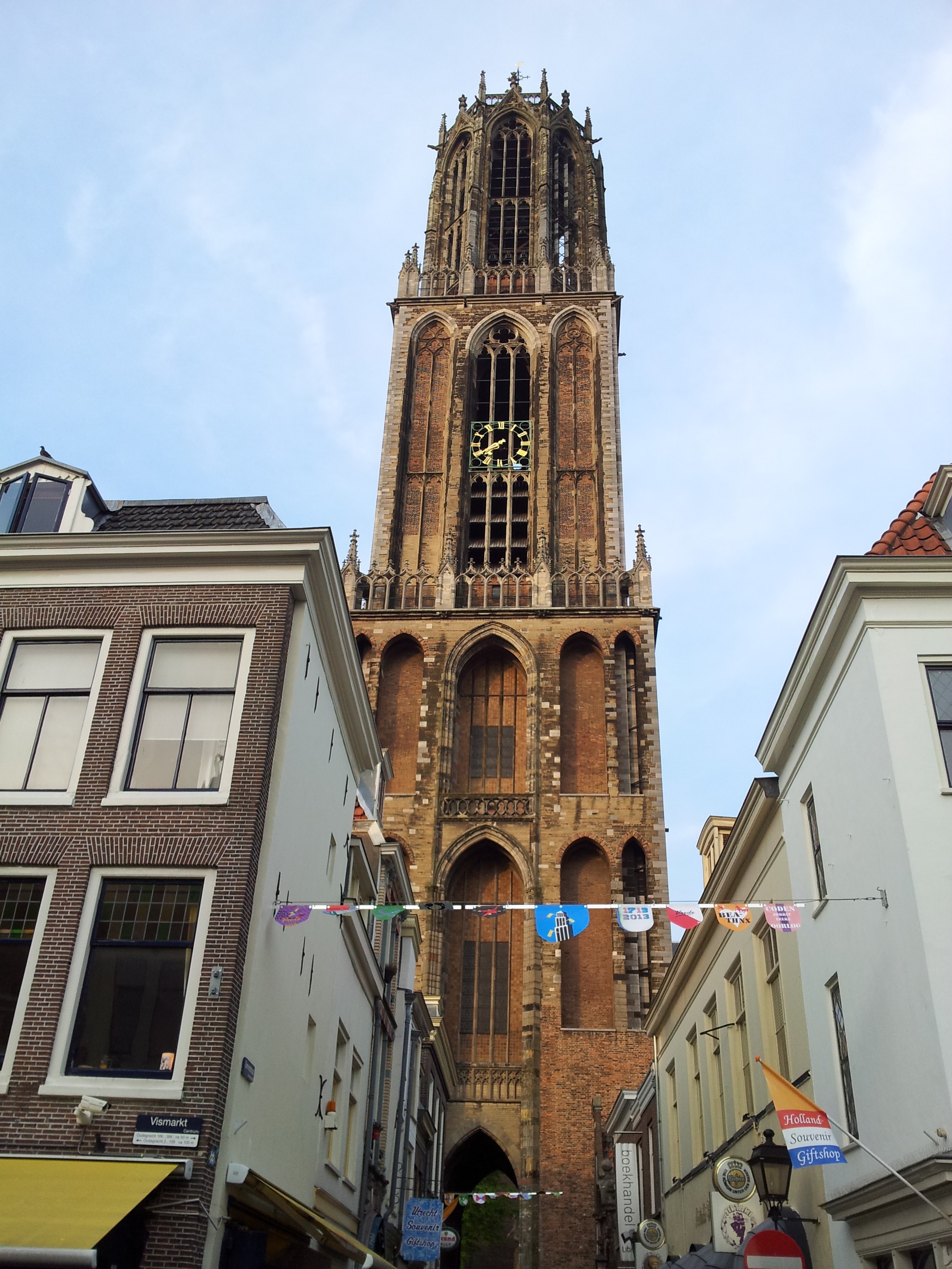 Het Geheim Van Te Veel Torens - Deep Bridge